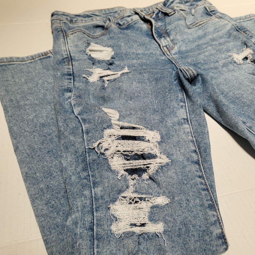 American Eagle Next Level Stretch Jegging Distressed Blue Jeans Size 8